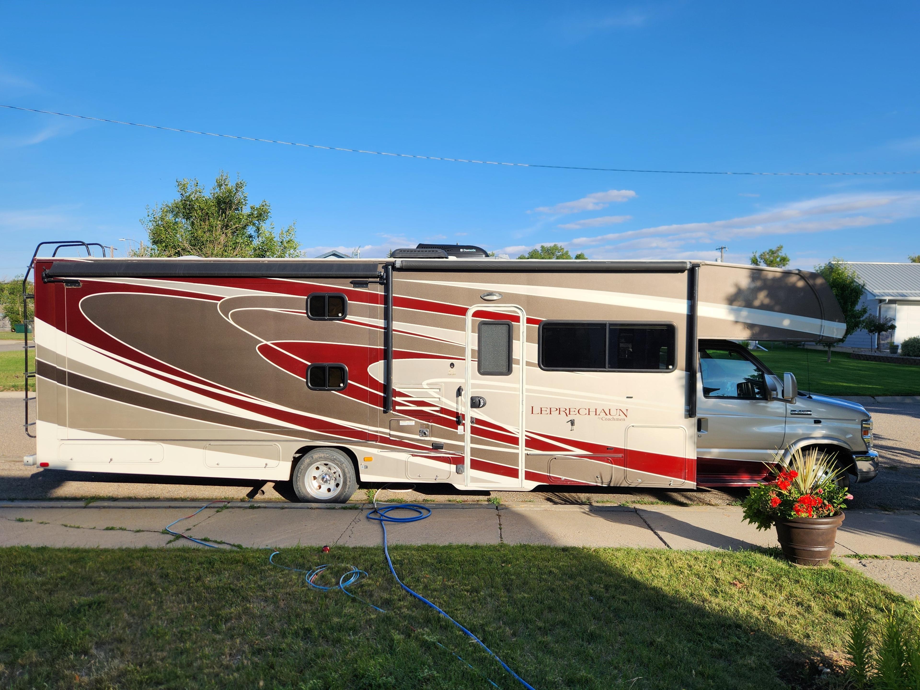 New or Used Class C RVs for Sale | RVs.com