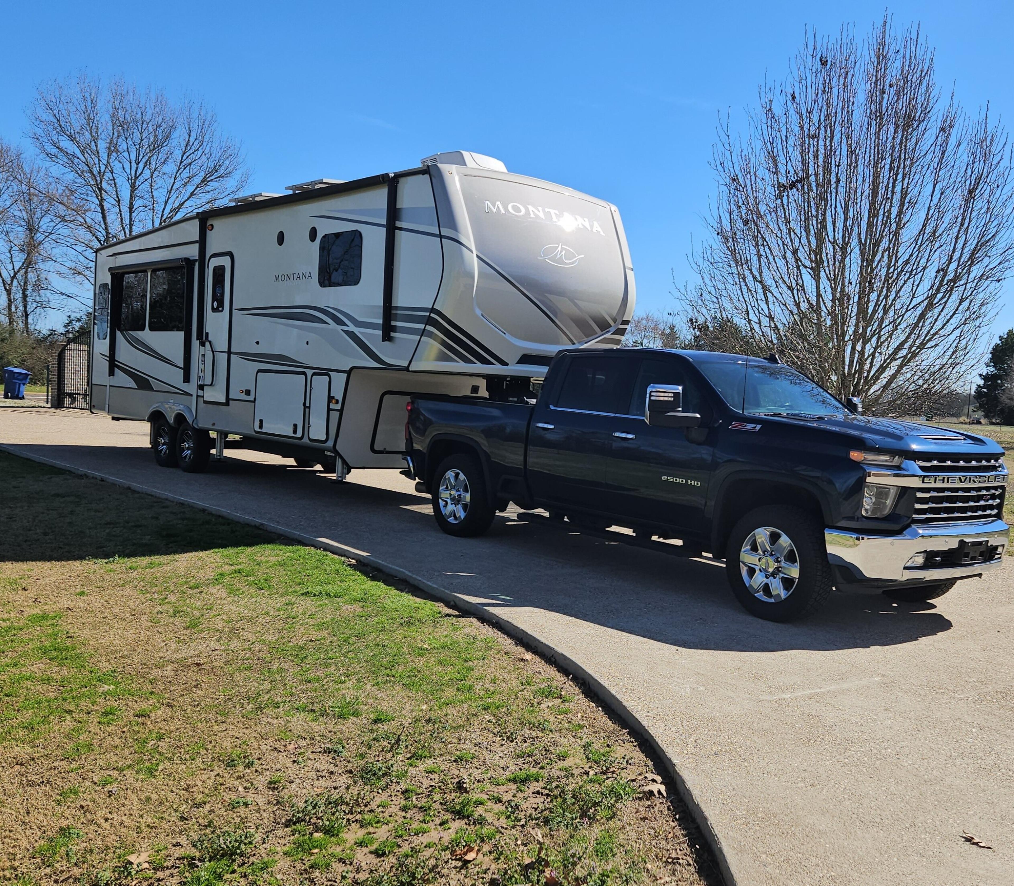Used Fifth Wheel RVs for Sale | RVs.com